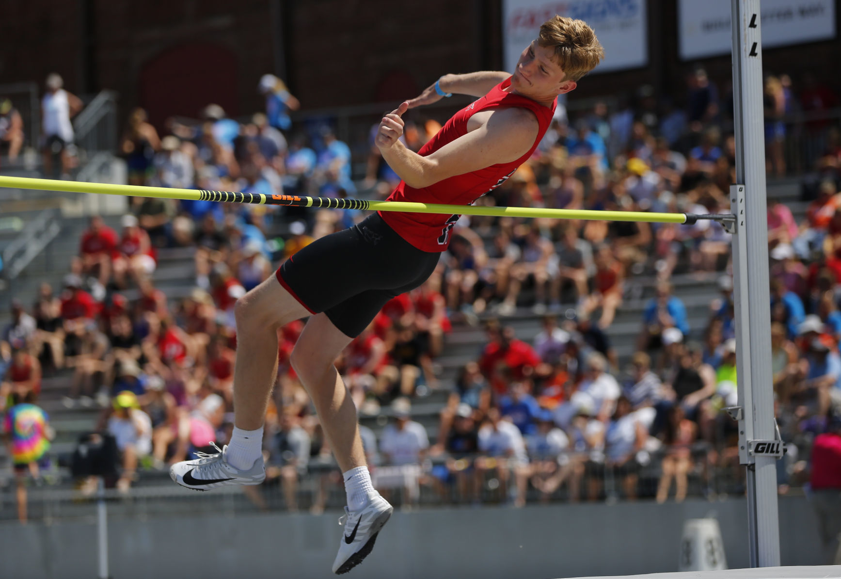 State Track Fri 29